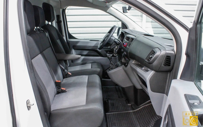 Toyota ProAce cena 109888 przebieg: 73000, rok produkcji 2018 z Siechnice małe 232